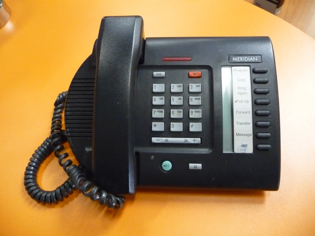 Nortel Networks Meridian M3110 NTDL01AE70 Handset A0730510