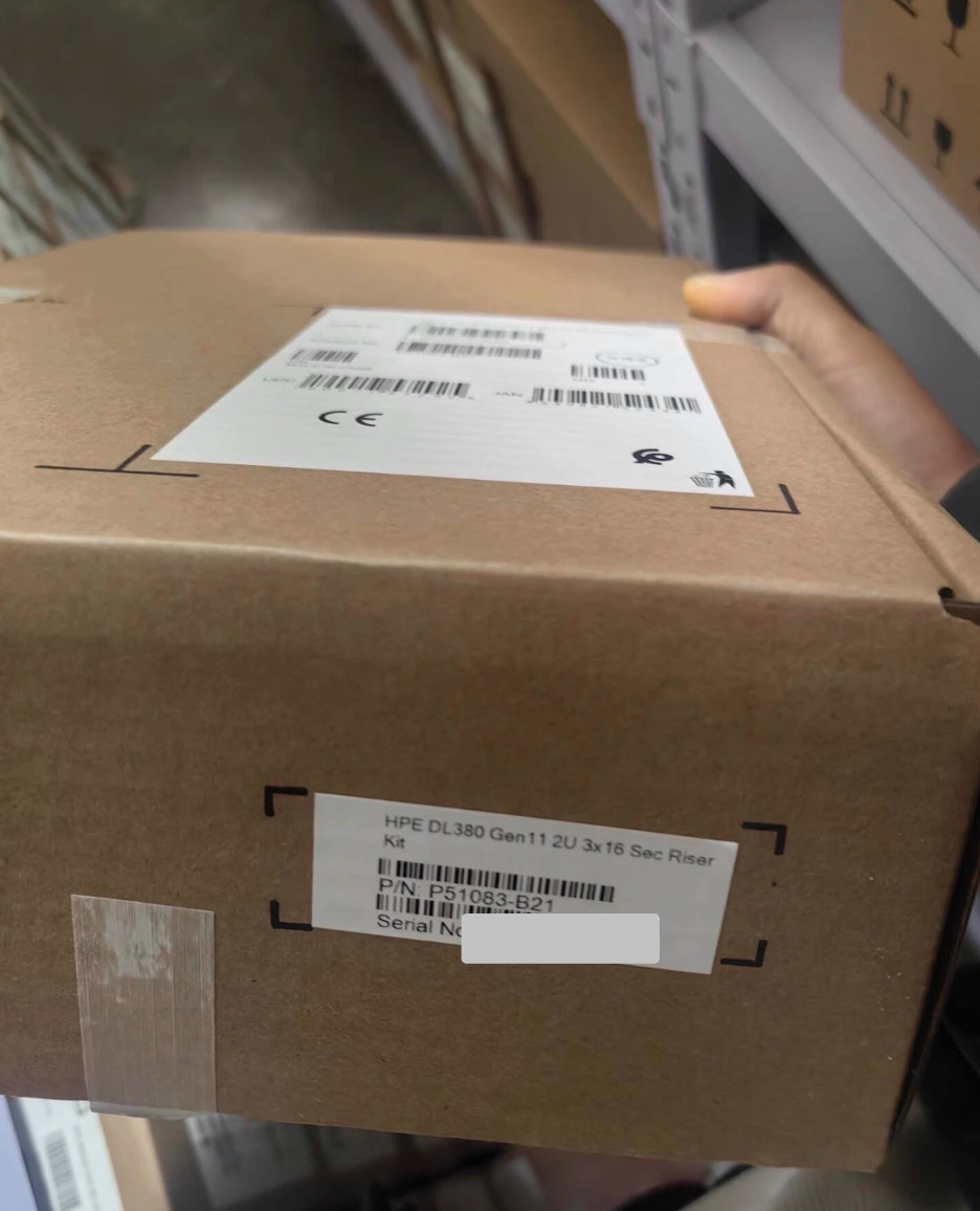 NewHPE ProLiant DL380 Gen11 2U x16/x16/x16 FHFL Secondary Riser Kit P51083-B21