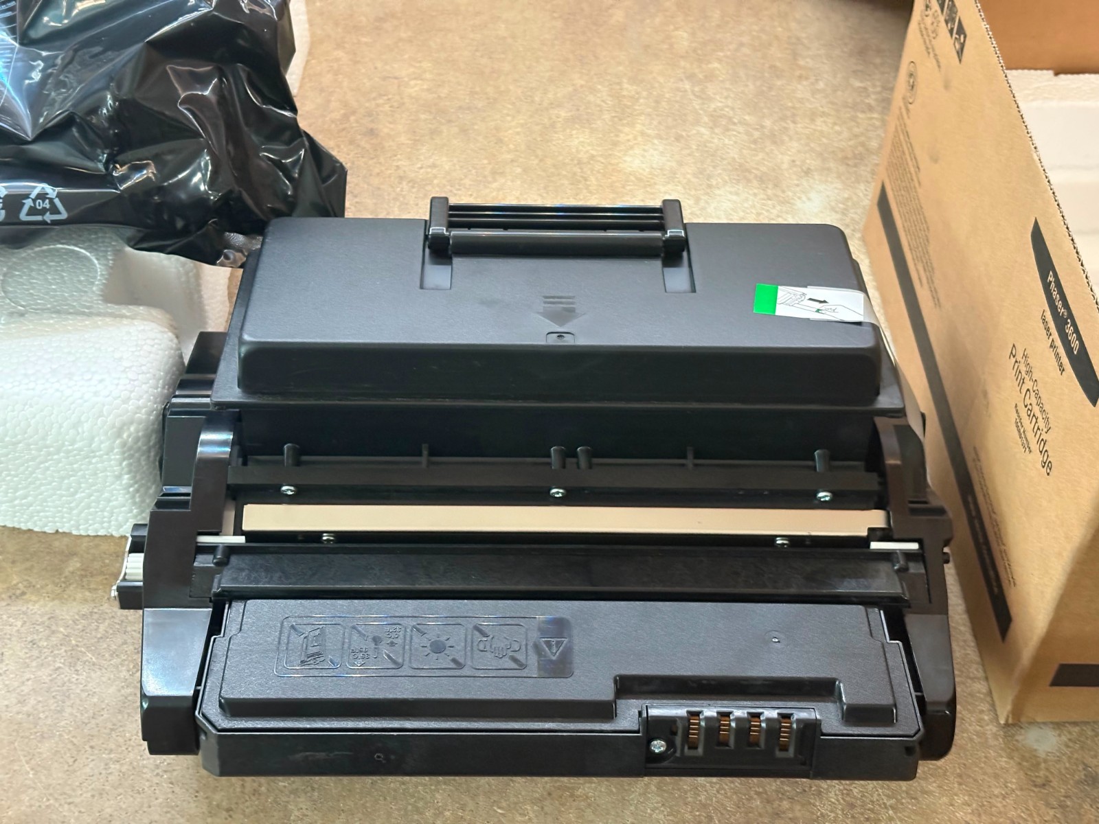 Xerox Phaser 3600 Standard Capacity Print Cartridge 7000 page 106R01370