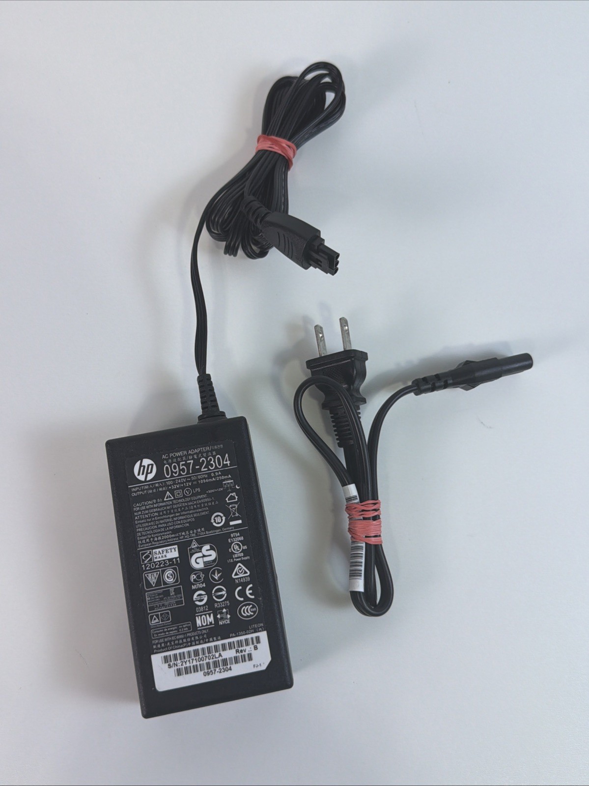 GENUINE HP 0957-2304 OEM Power Supply AC Adapter 6600 7520 Used Works 