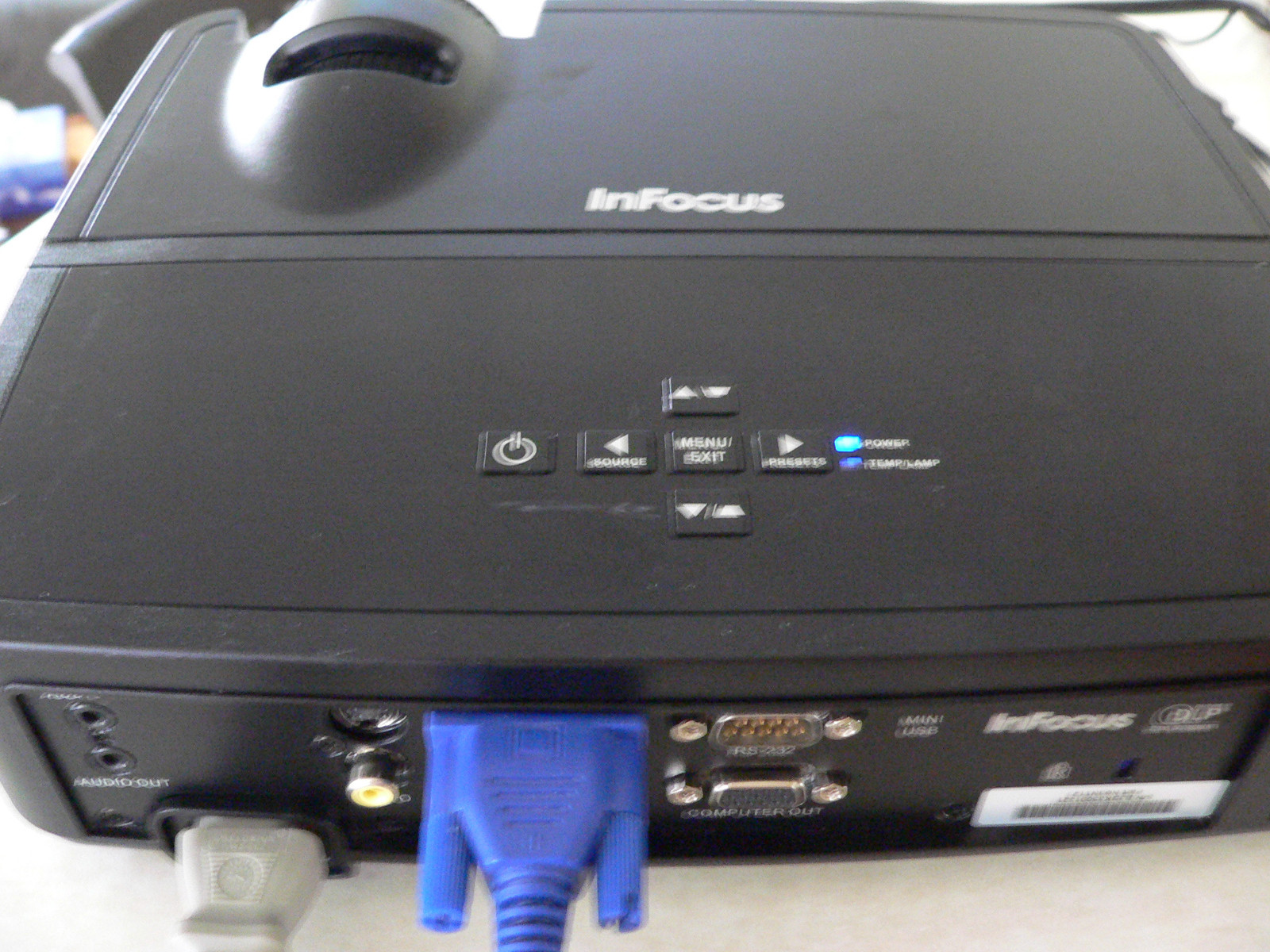 InFocus IN112 DLP Projector