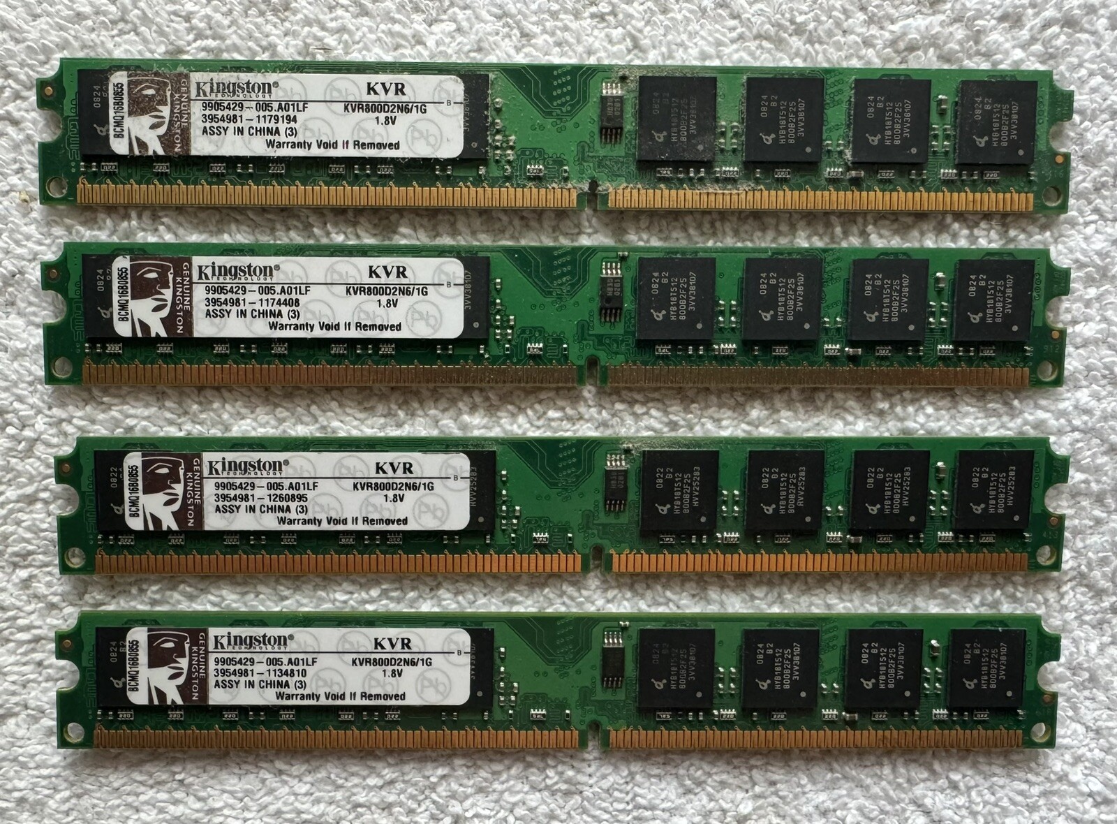 (4) Kingston Technology - KVR800D2N6/1G BCMQ16B0855 - RAM Memory