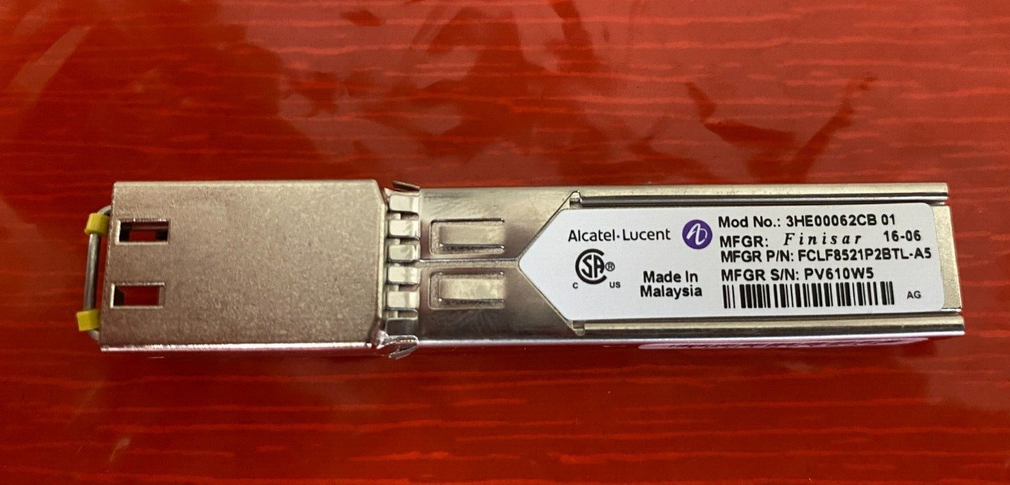 Nokia / Alcatel Lucent SFP Transceiver 3HE00062CB 01