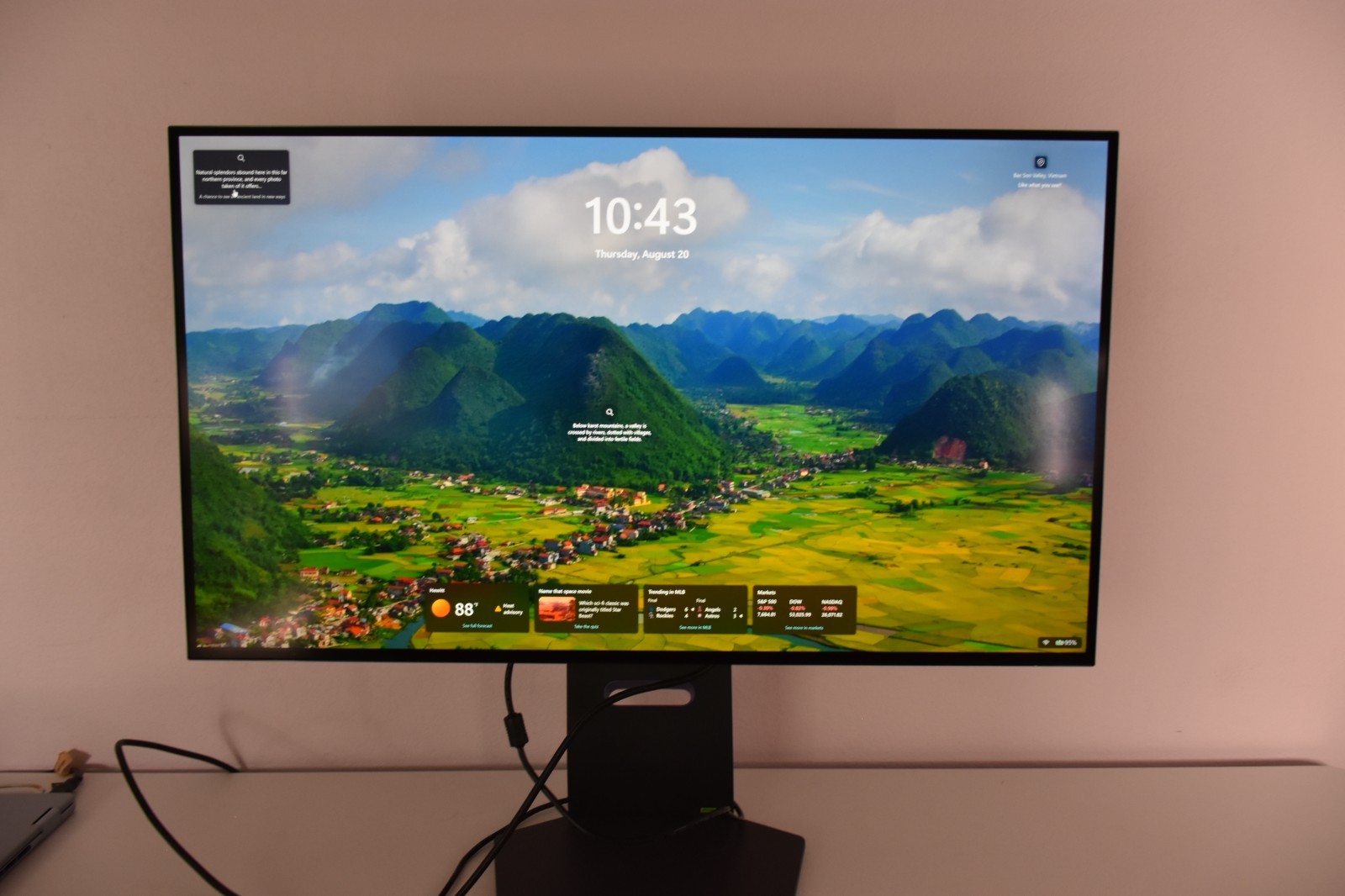 LG UltraGear 32'' OLED 4K 240Hz / FHD 480Hz Gaming Monitor 32GS95UE-B