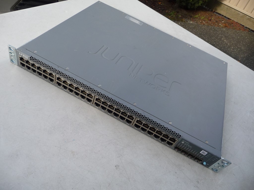 AU SELLER Juniper EX3400-48T Switch 48x1GbE 4x10GbE SFP+ 2x40GbE QSFP+ -TESTED