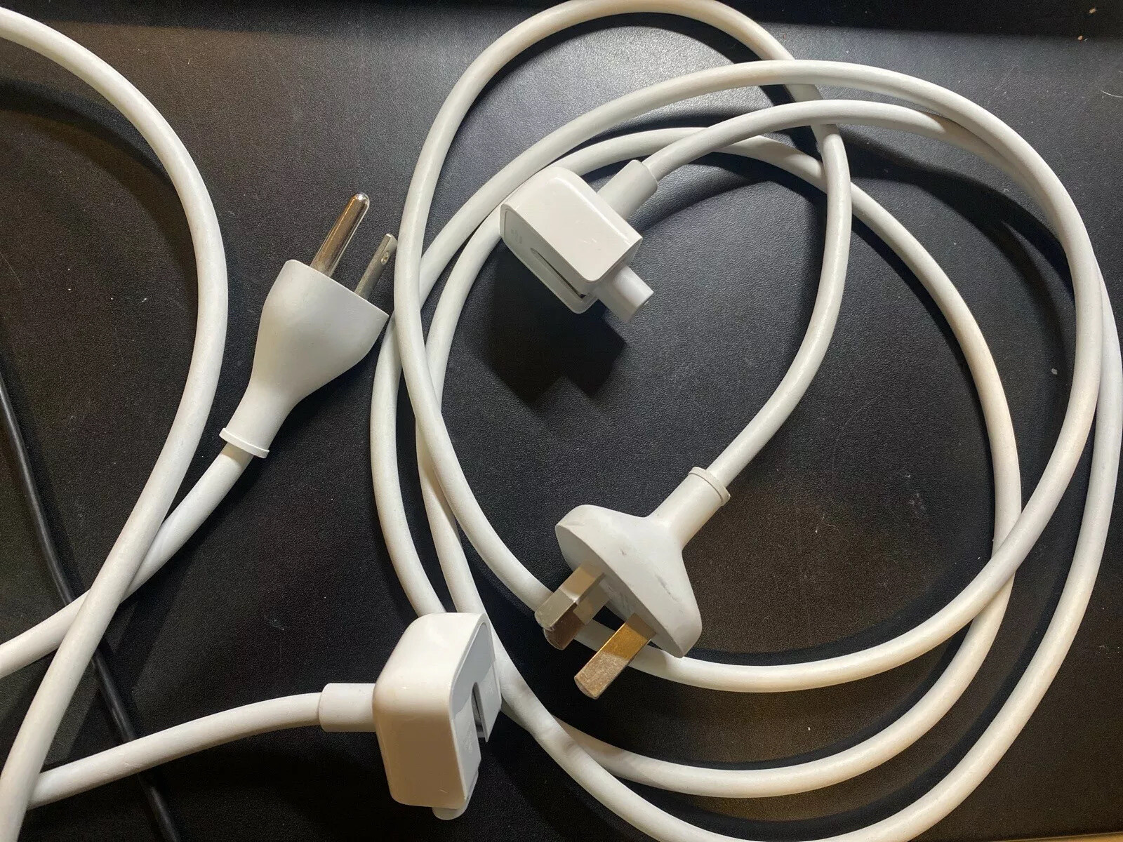 Lot Of 2 Longwell E55349 LS7A 2.5A 125V 3-Prong AC Power Cord Apple 7 X622 White