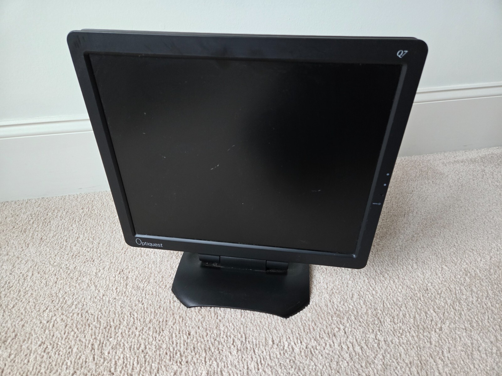 ViewSonic Optiquest Q7 17" LCD Flat Panel Desktop Computer Monitor VS10807