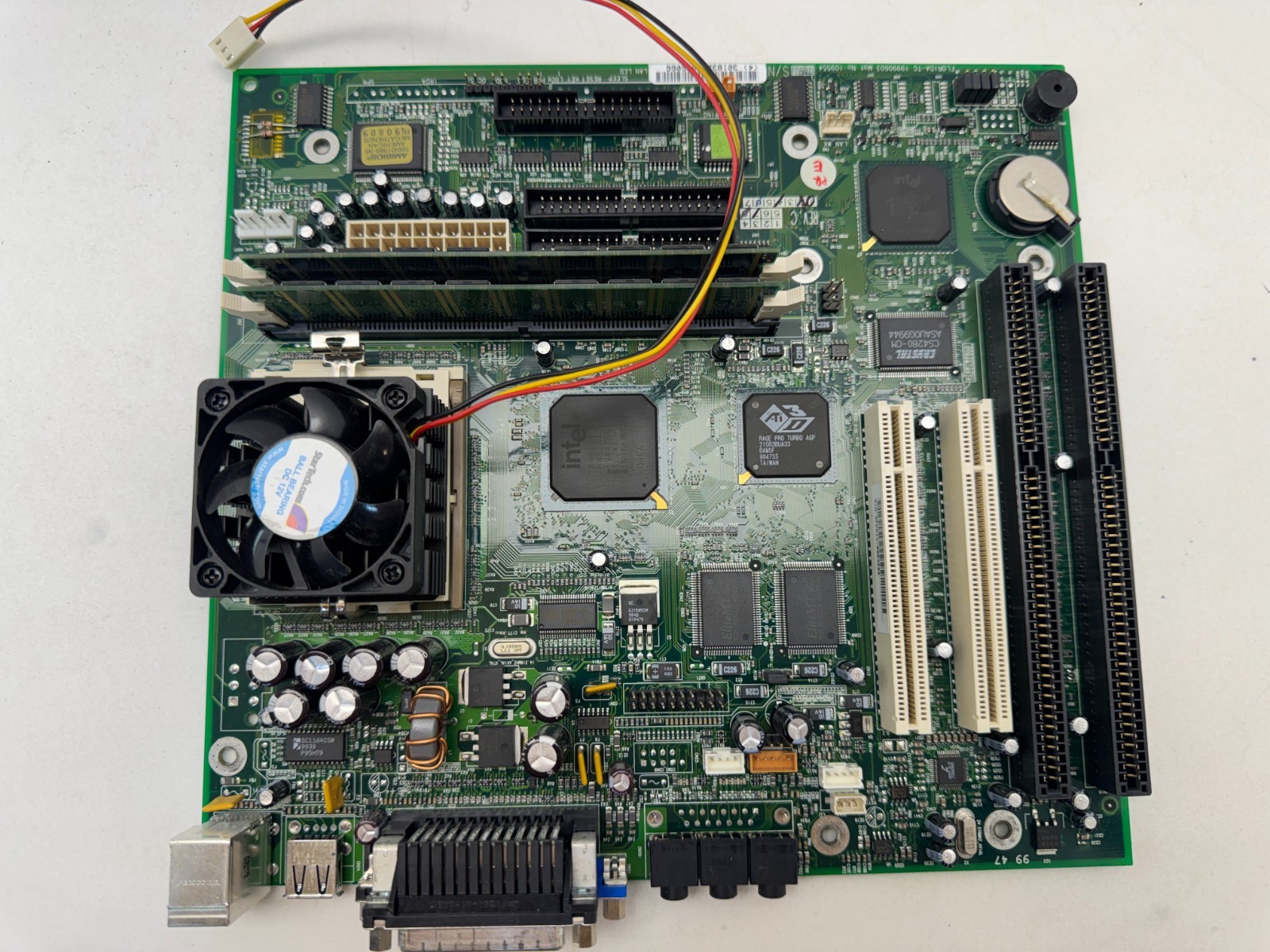 Fujitsu Siemens Florida-TG Motherboard Bundle Celeron 533MHz 256MB RAM 2x ISA