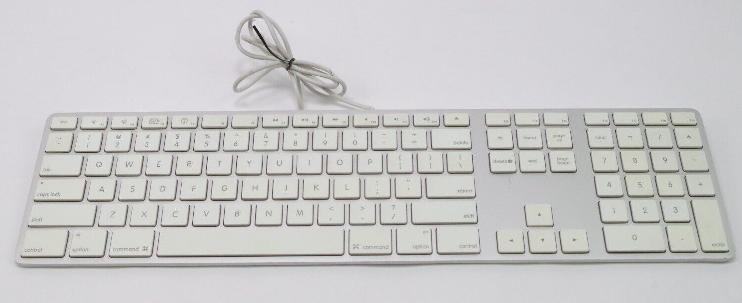 Apple A1243 MB110LL/A USB Port x2 Wired Keyboard MB110LL/B Numeric Keypad