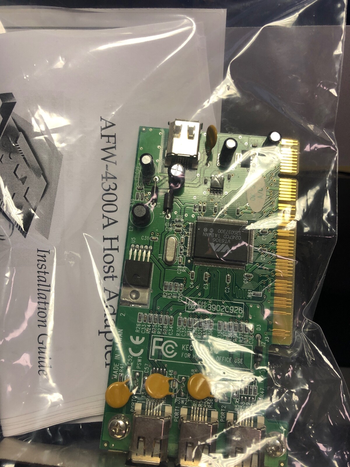 Adaptec FireConnect 3-Port Firewire PCI Universal Host Adapter AFW-4300A LP