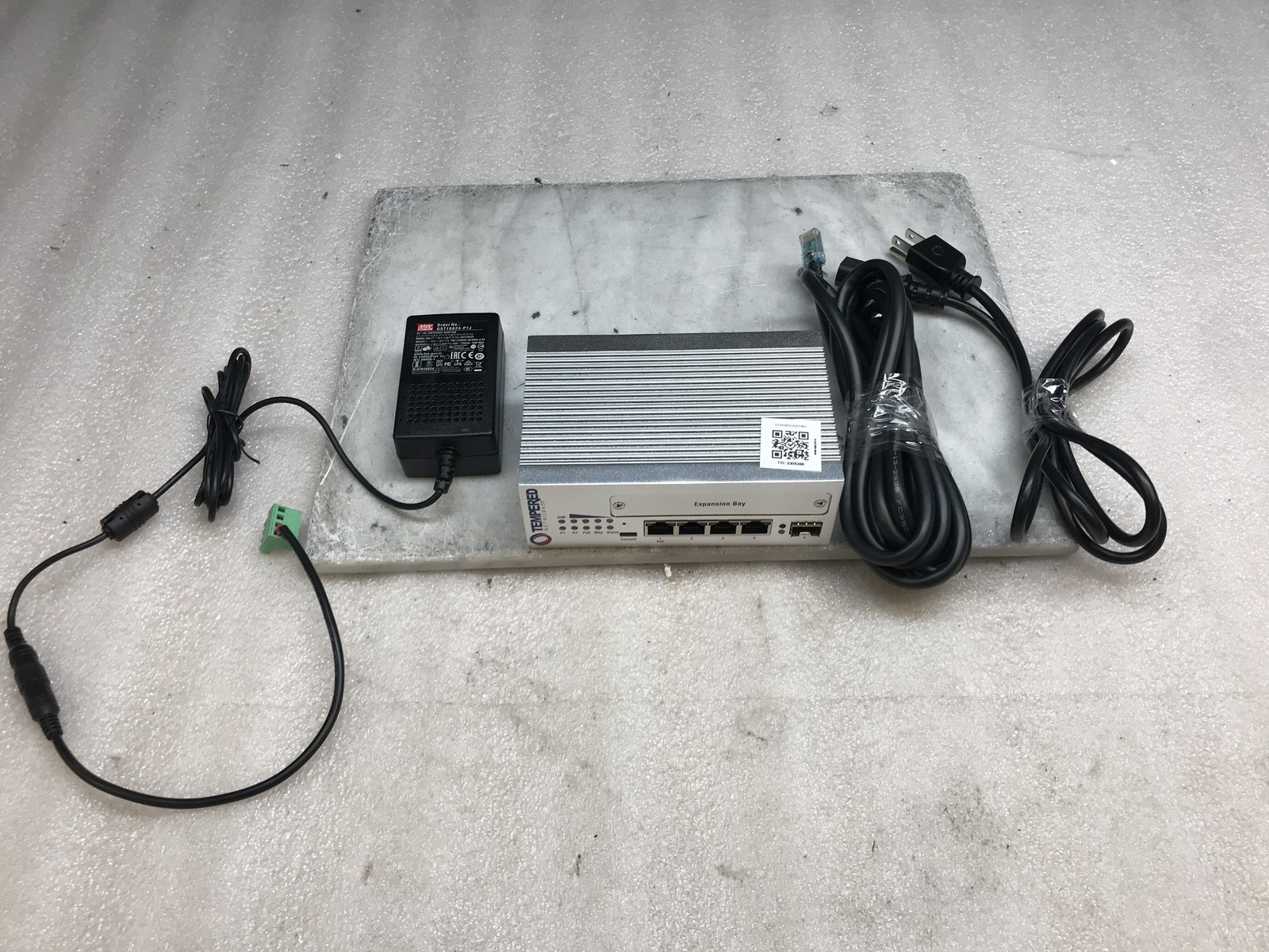 Tempered Networks HIPSwitch 150e Airwall Zero Trust HSW-HW-150e - Factory Reset