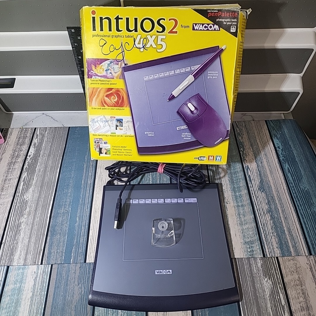 Wacom Intuos 2: 4 x 5 USB Graphics Tablet (XD-0405-U), Pen Stand & Orig Box ONLY