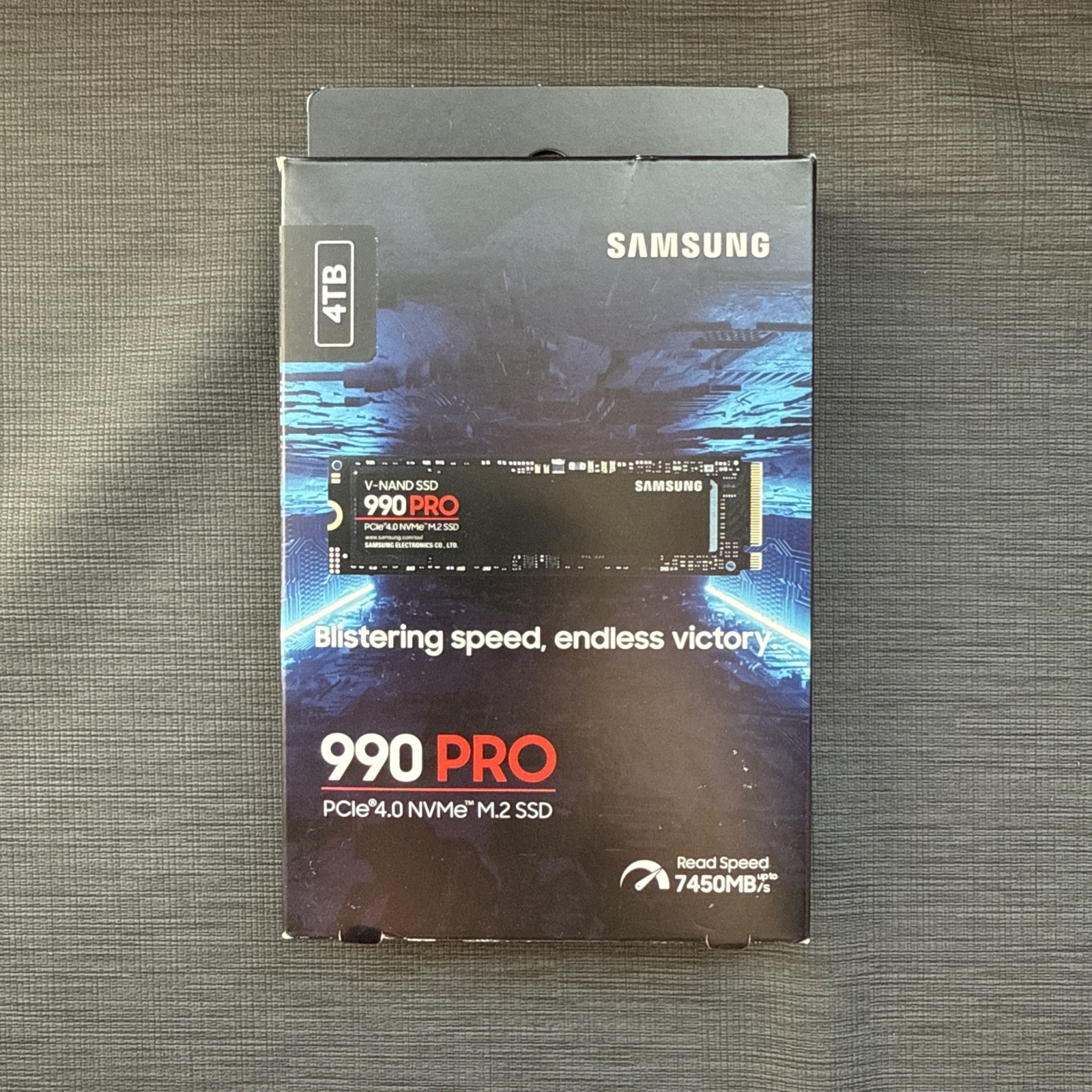 Samsung 990 PRO 4TB M.2 NVMe Internal SSD (MZ-V9P4T0CW)