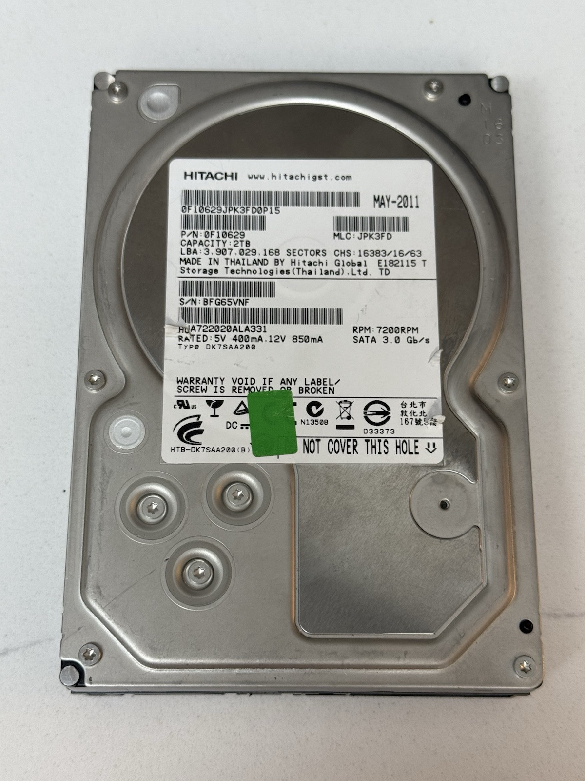 Hitachi 2tb SATA 3.5 Hard Drive (HUA722020ALA331)