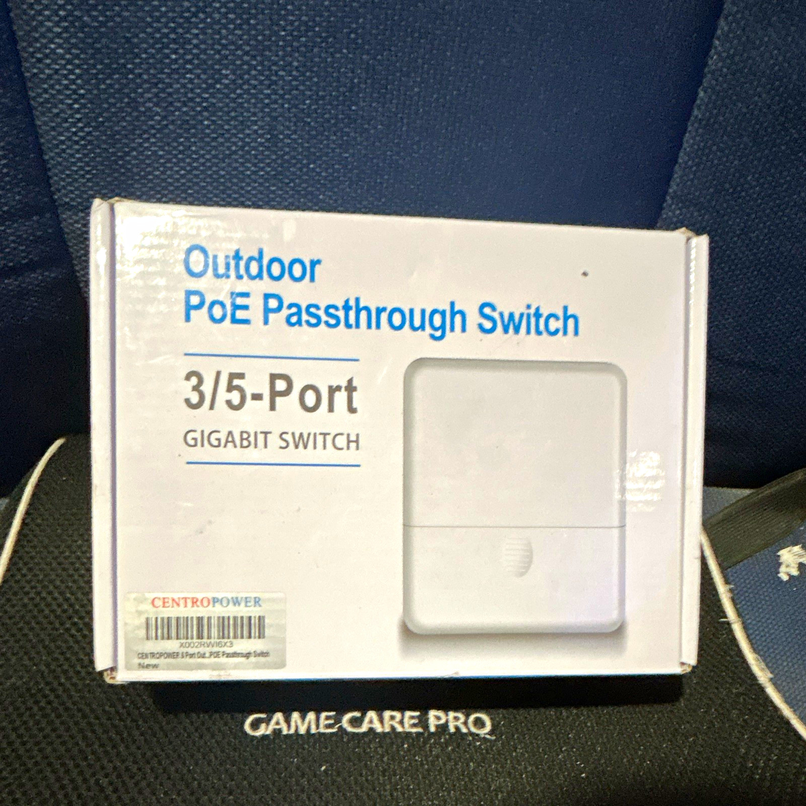 CentroPower Outdoor PoE Passthrough Switch 3/5-Port Gigabit Unmanaged RJ-45