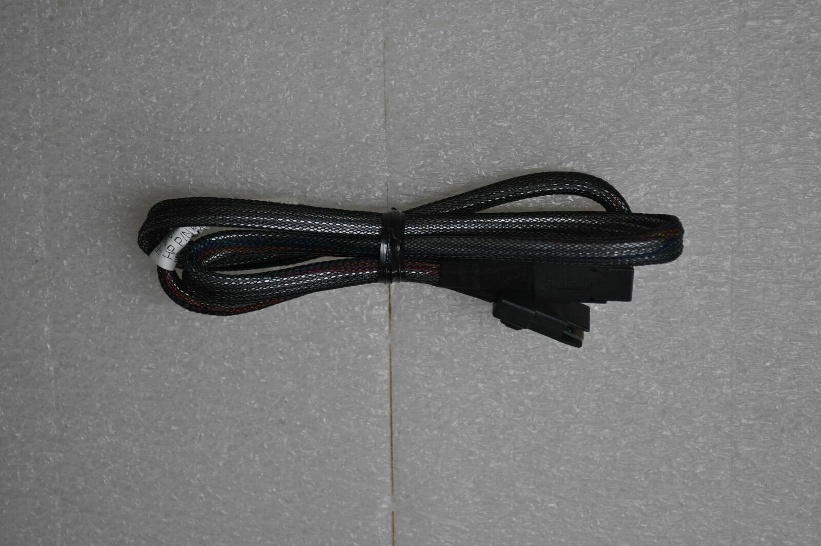 IBM System-X3500-M4 SAS Cable option for Two RAID Array 81Y6674