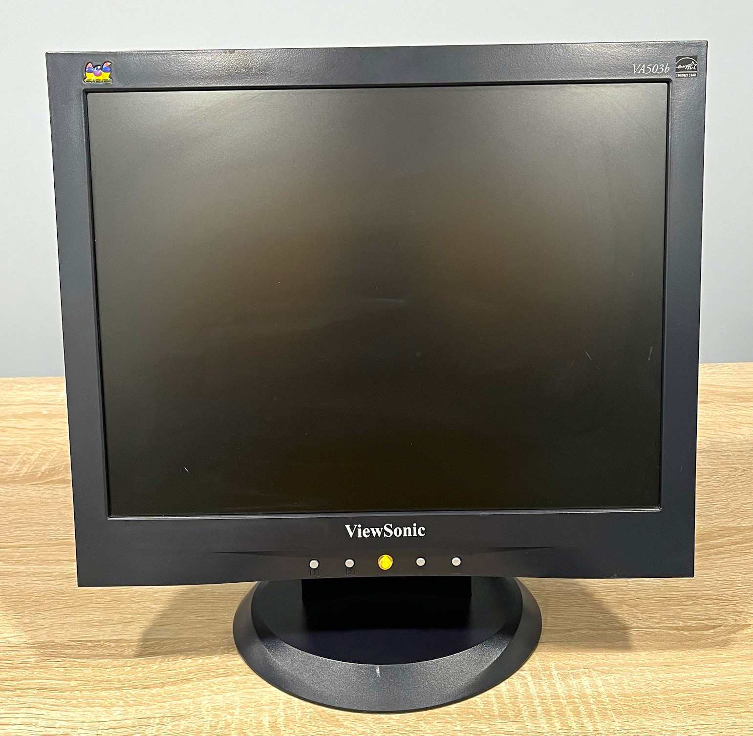 ViewSonic VA503b 15" LCD Computer Monitor VS11248 4:3 VGA 1024x768 Tested⁠