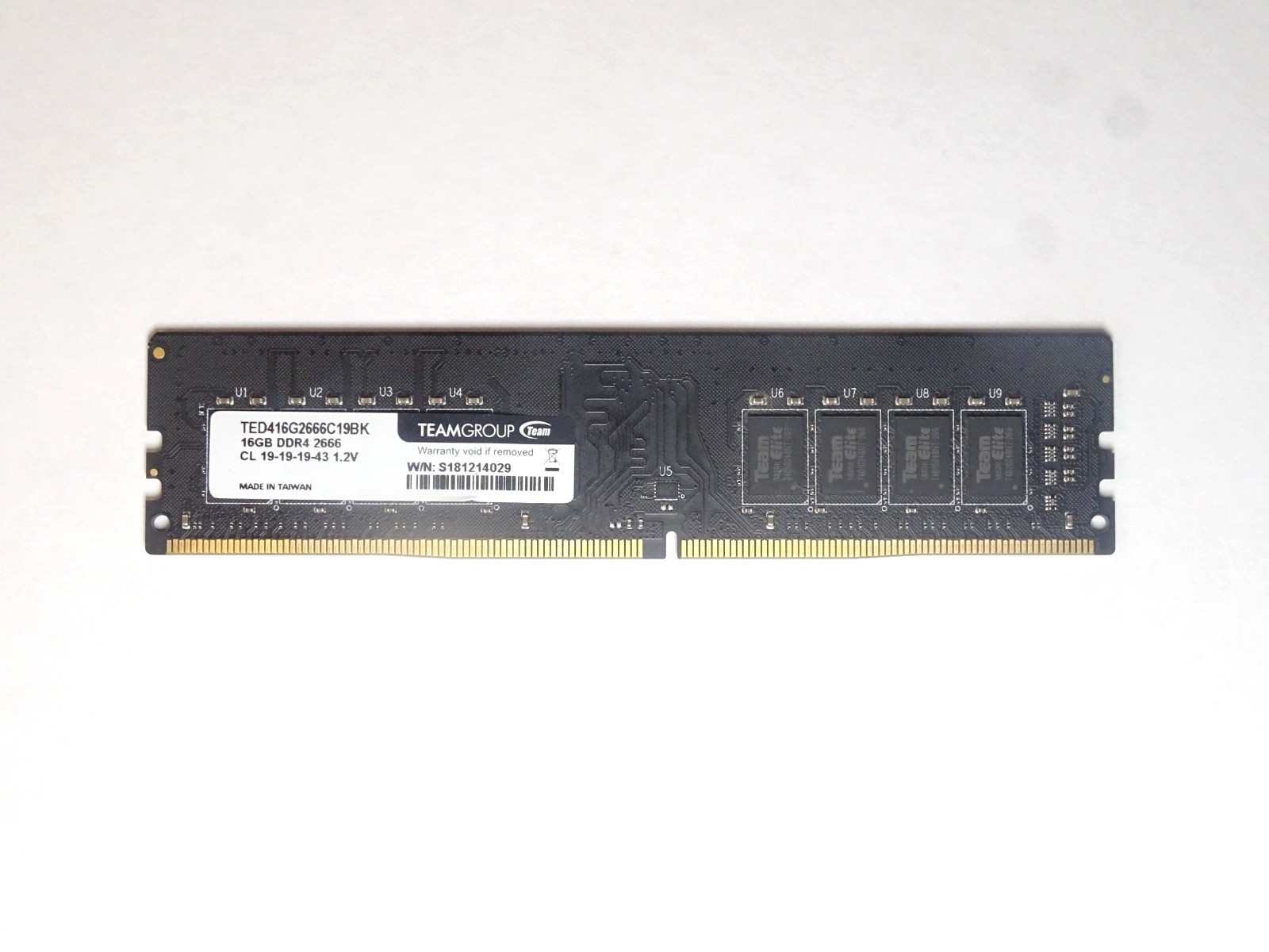 TeamGroup Elite 16GB DDR4 2666MHz PC4-21300 CL19 1.2V 288-Pin UDIMM RAM TED416G2