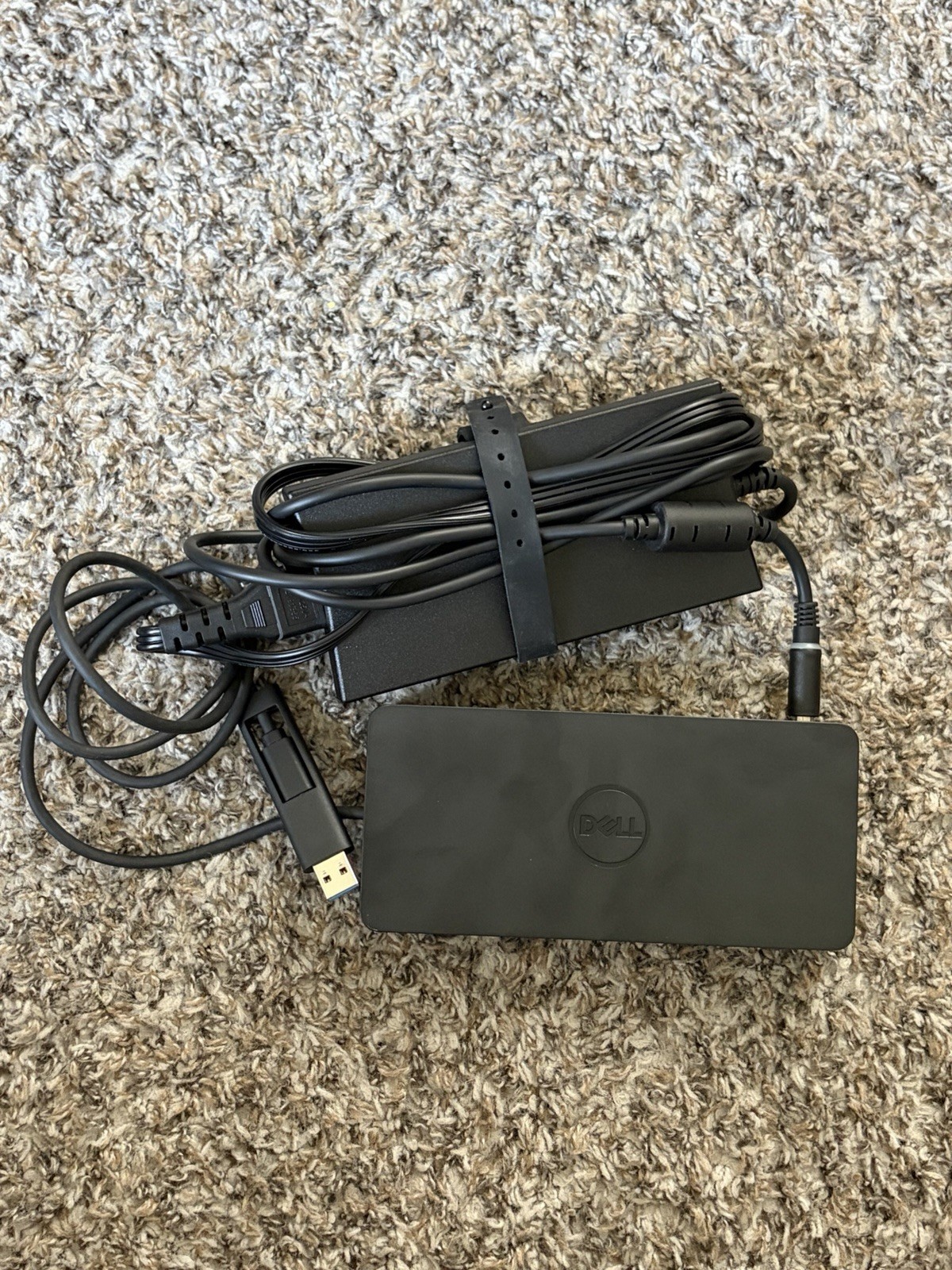 Dell Universal Docking Station D6000S 130W HDMI 4K Ethernet With Power Adaptor
