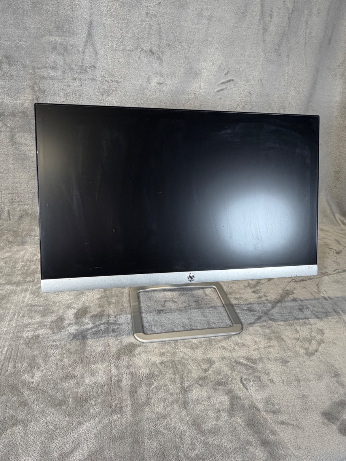 HP 22er 21.5" IPS Monitor 16:9, 7 ms GtG, 60Hz, 1000:1, Tilt ~ UNTESTED ~