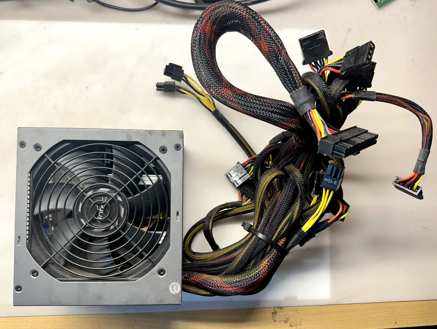 ATX POWER SUPPLY ANTEC NEO ECO 620C 620W (3887N)