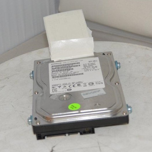 Hitachi HDS721025CLA682 647464-001 Hard Drive 250GB SATA 3.5"
