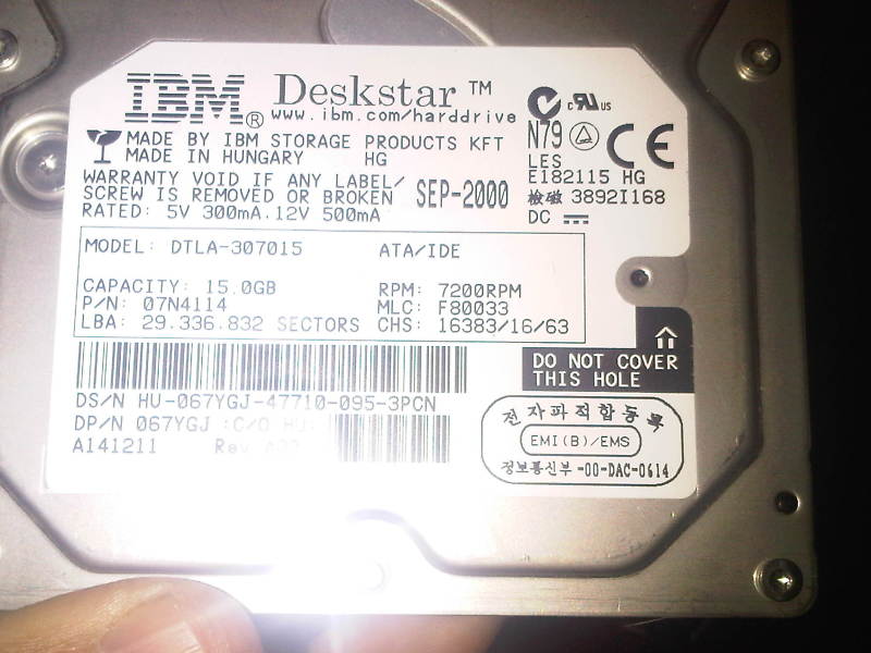IBM DTLA-307015 07N4114 F80033 16383/16/63 HU-067YGJ