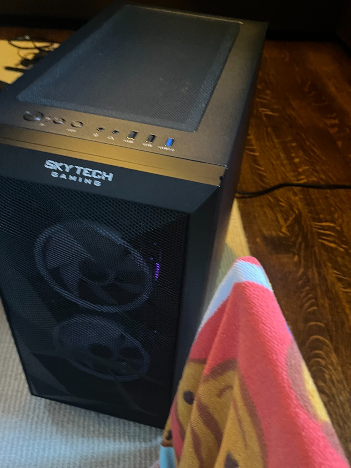 Skytech Chronos Mini Gaming PC, Intel i5 10400F,NVIDIA RTX 1660, 1TB, 16GB,Win11