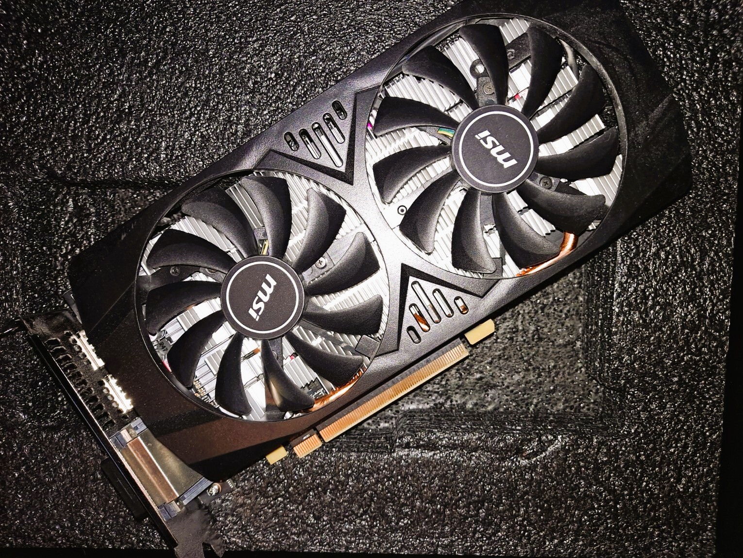 MSI Radeon RX 570 8GB GDDR5 Graphics Card (R570AR28C)