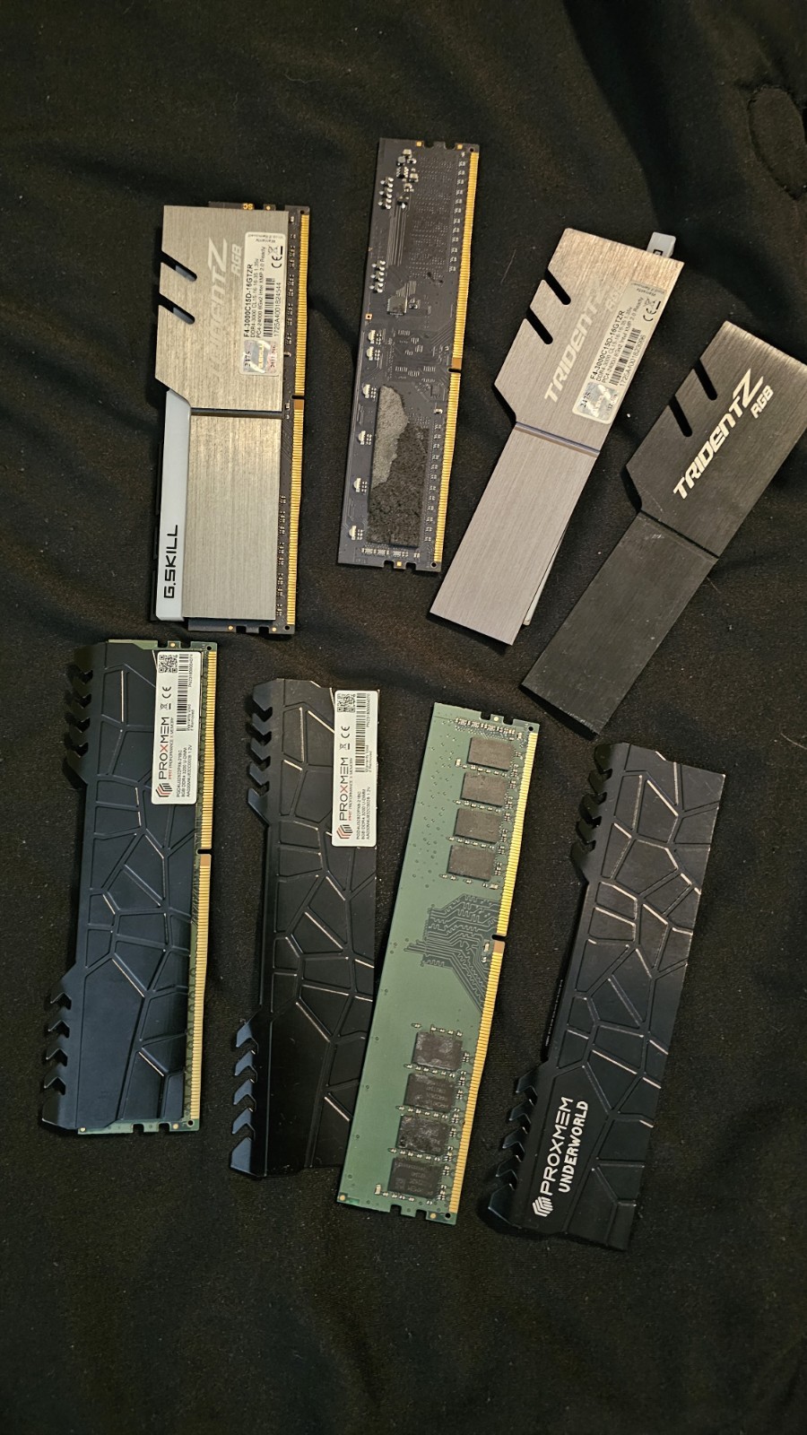 Lot of 4x 8GB DDR4 Desktop RAM (32GB Total) G.Skill & ProXMEM UNTESTED