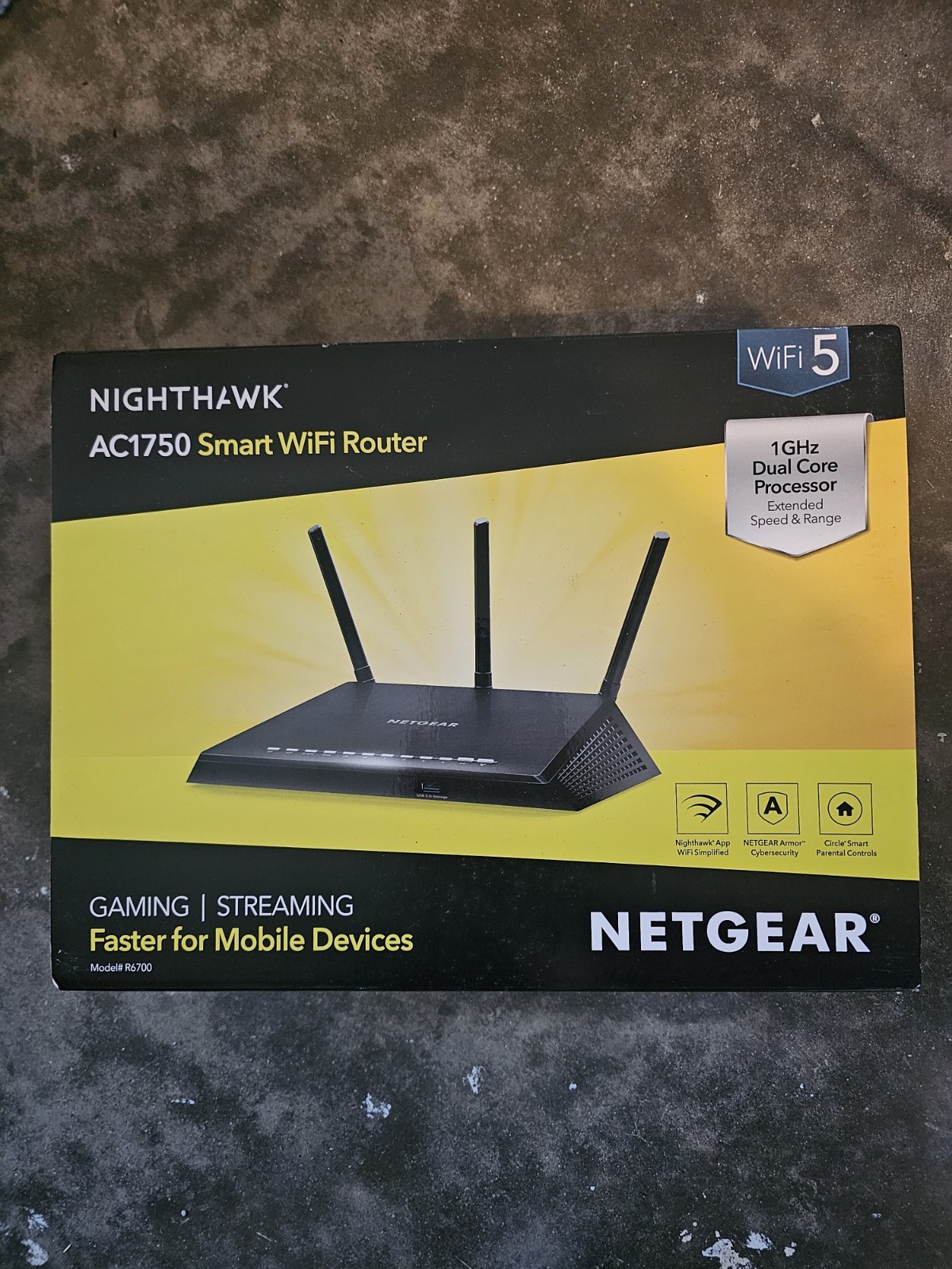 Netgear AC1750 R6400-100NAS 1300 Mbps 4-Port Gigabit Wireless AC Router