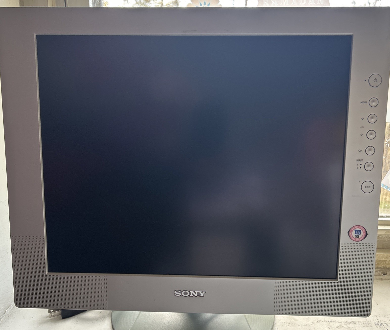 Sony TFT Lcd Color Computer Display Sdm-x82