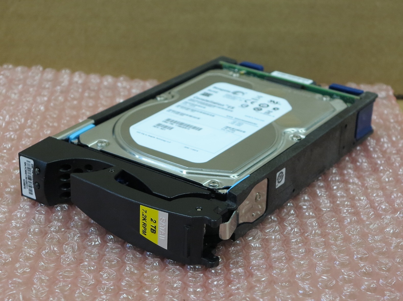 EMC VMAX 2Tb 7.2k SATA II 3.5" 005049612 118032872 ST2000NM0011 005049-612