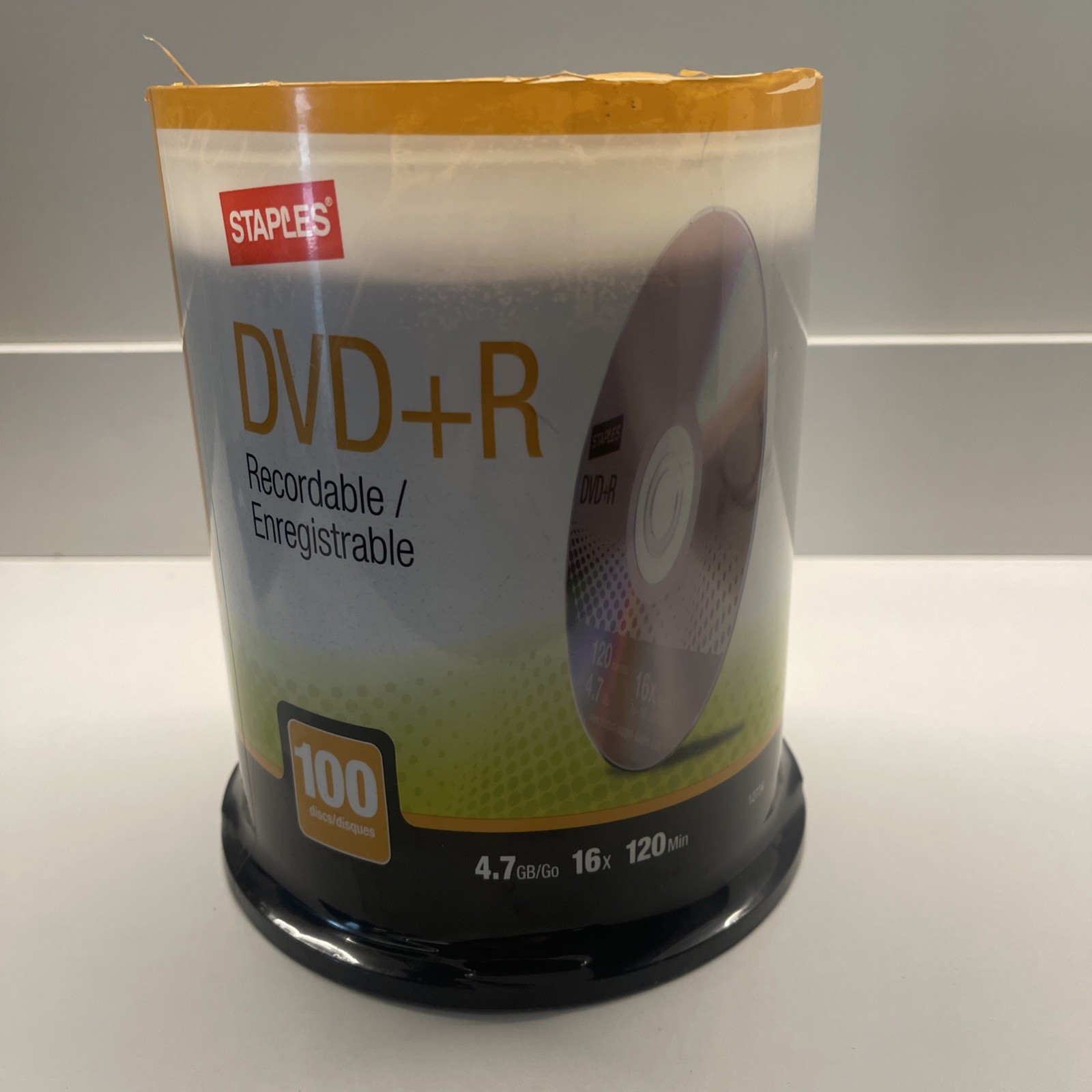 100 Discs Staples Recordable DVD+R Spindle 4.7 GB 16x 120min - Sealed