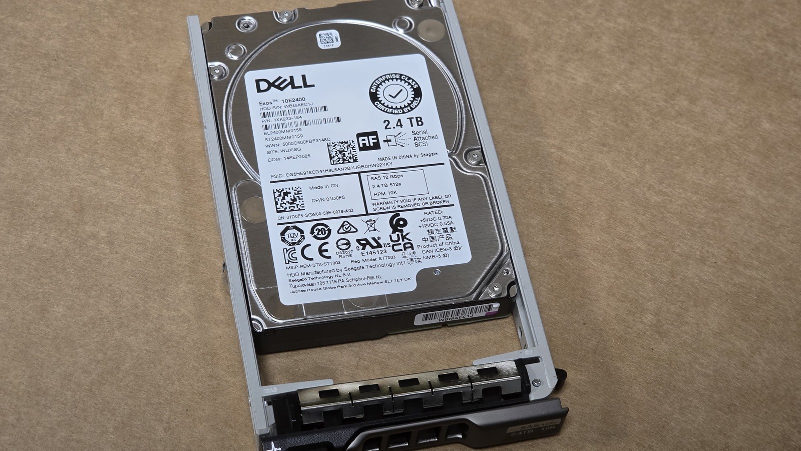 NEW Dell EMC 2.4TB 12G 10K SAS 2.5" SFF ST2400MM0159 ME5 01D0F5 4GDNY 2Y WARR
