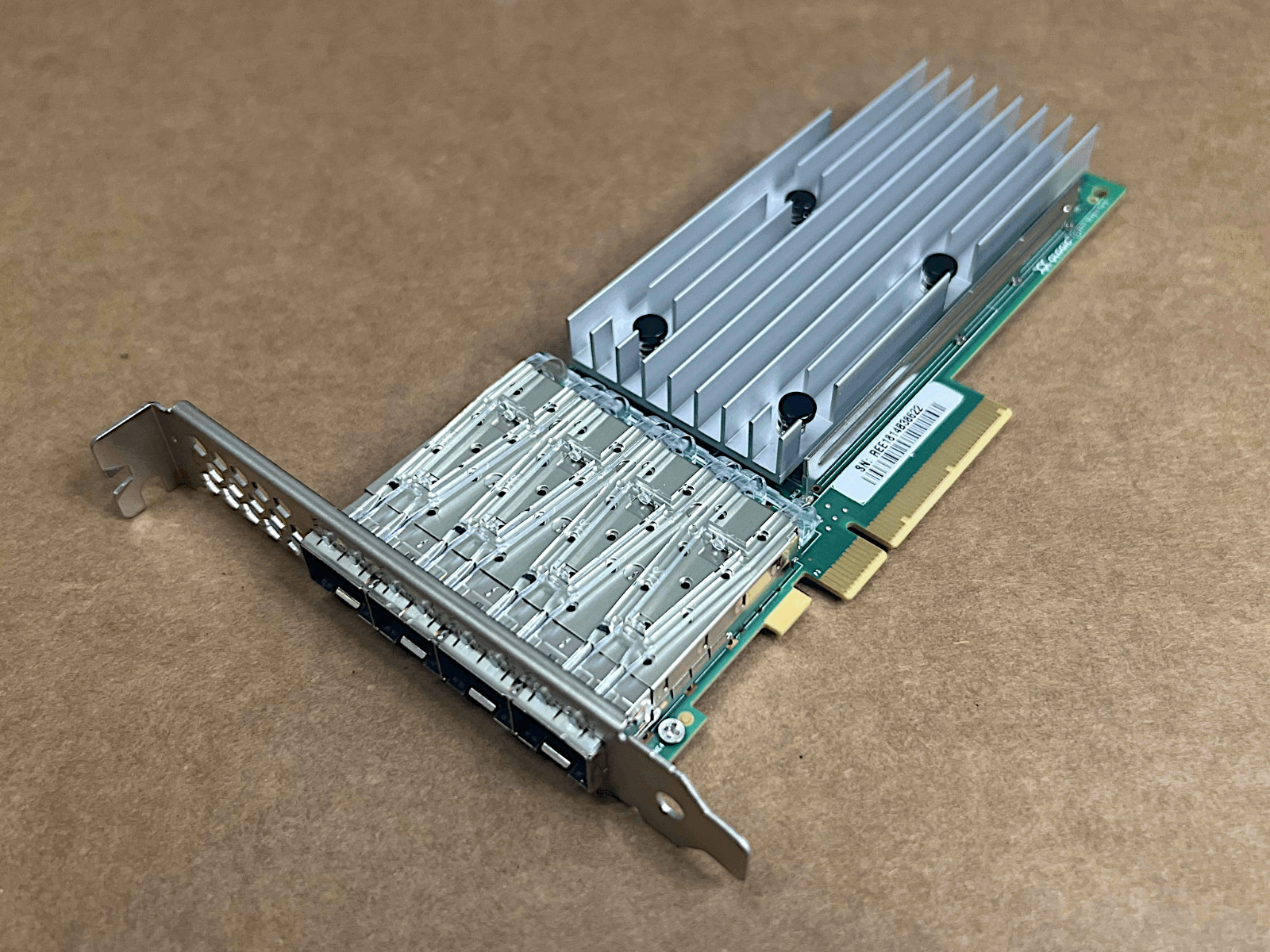 Qlogic FastLinQ QL41234HLCU Quad-Port 25GbE SFP28 PCI-e x8 Network Adapter