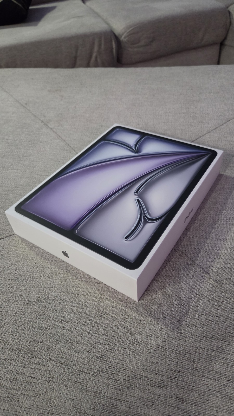 2026 Apple iPad Air 13-inch M4 Chip 256GB Wi-Fi Space Gray