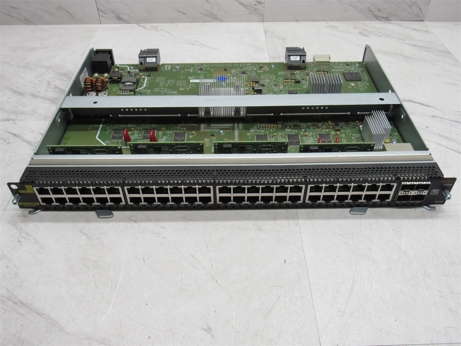 HPE Aruba 6400 48-Port 1GbE Class 4 PoE and 4-Port SFP56 Module R0X39B