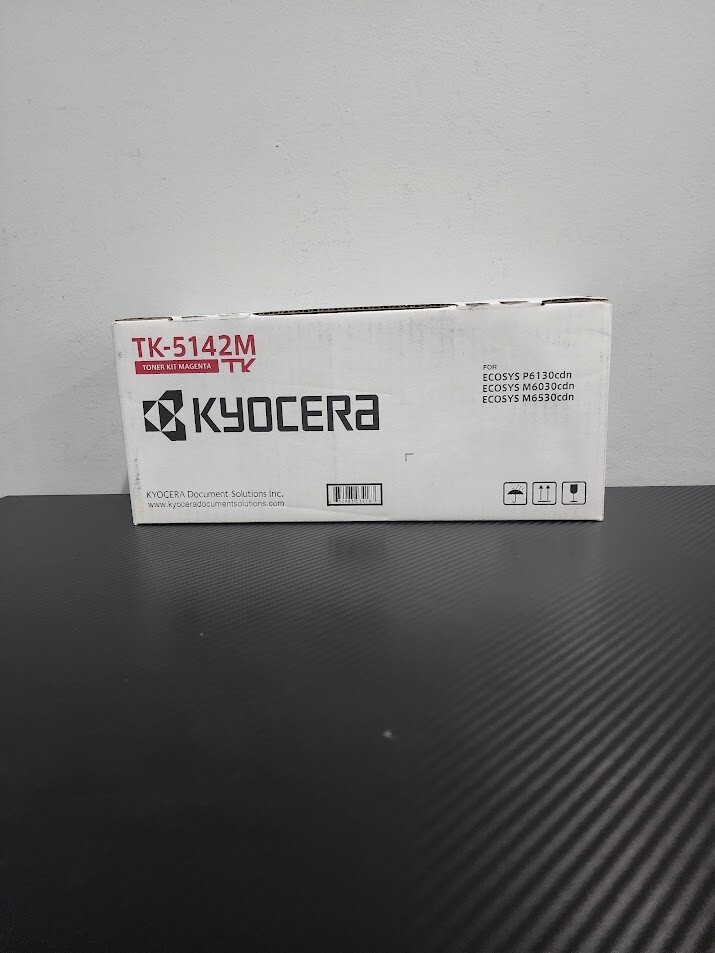 Kyocera TK-5142M TK5142M Magenta Toner Cartridge