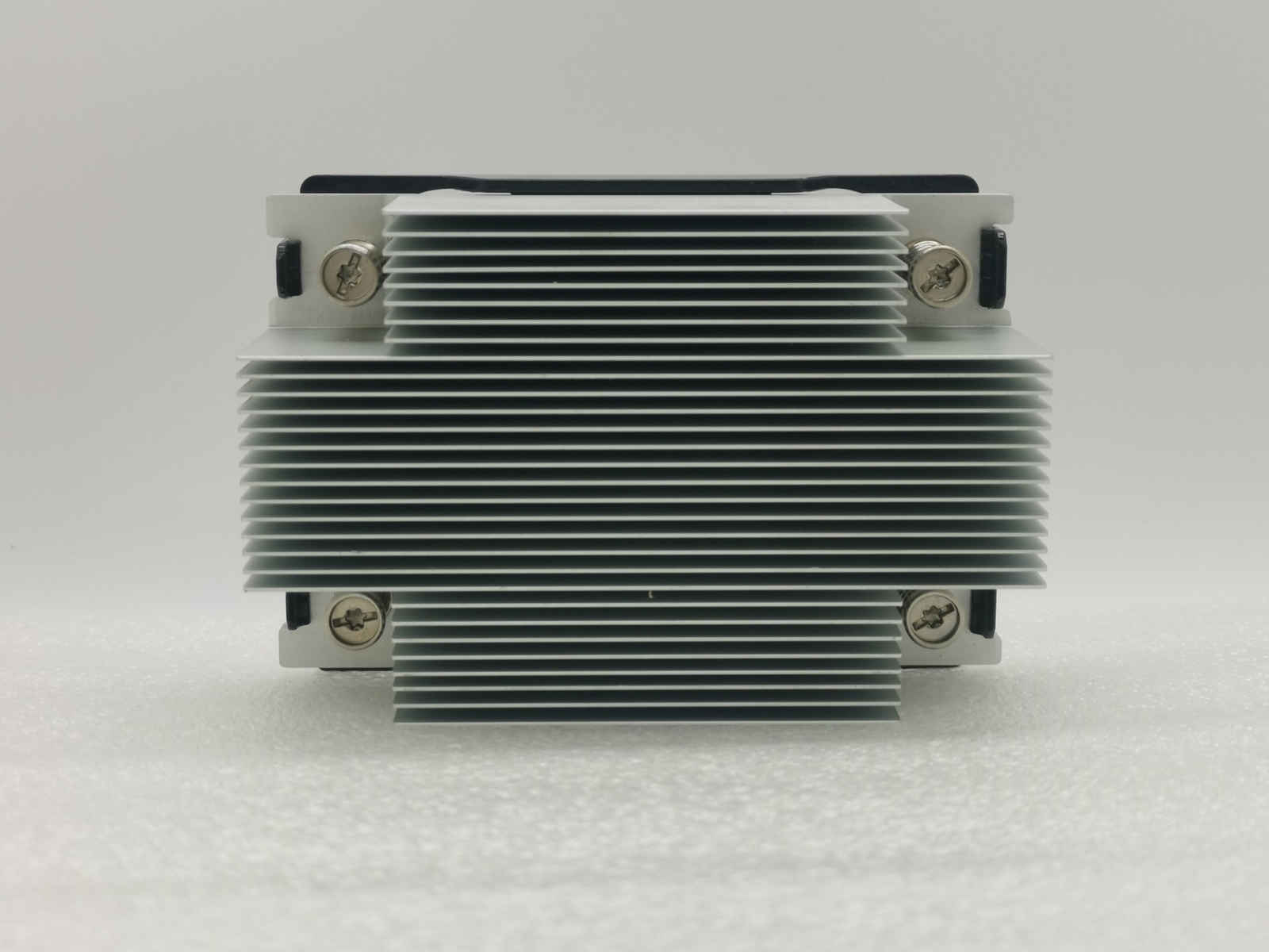 777290-001 HP 747608-001 HEATSINK STANDARD EFFICIENCY 105W FOR DL380 G9