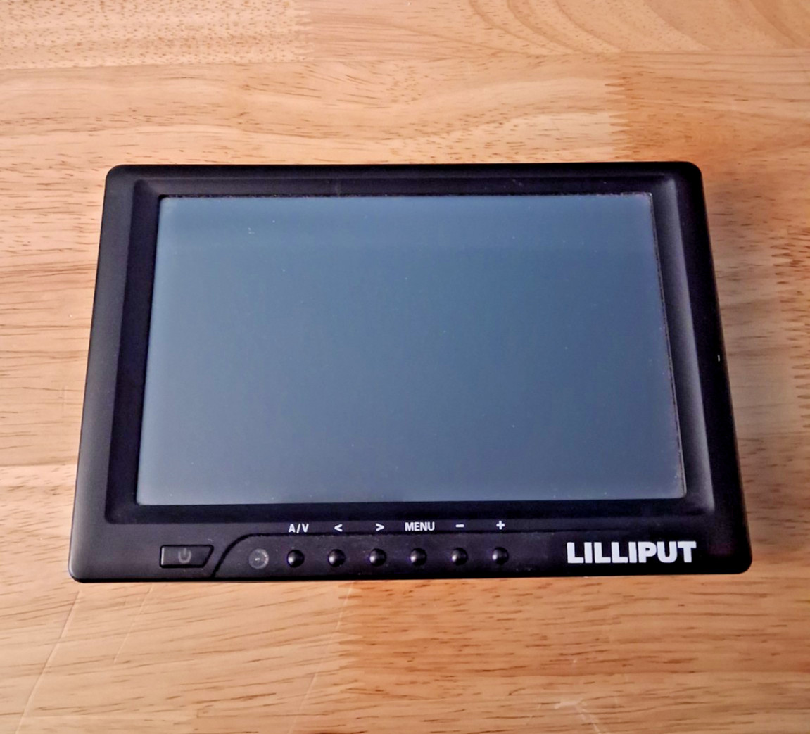 Lilliput 7" VGA & Monitor Wide Screen  12 VDC 8 Watts