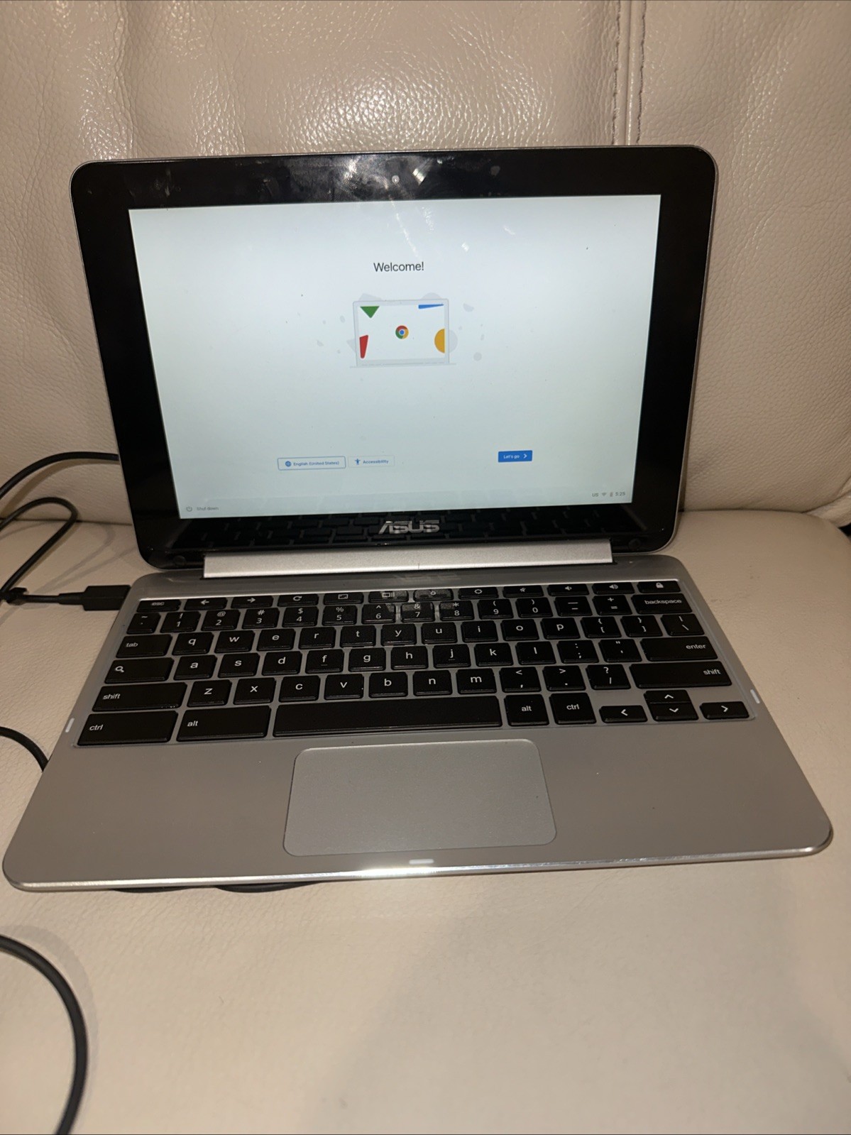 ASUS Chromebook Flip C100PA-DB02 | 10.1” Touchscreen | 4GB RAM | 16GB |Excellent