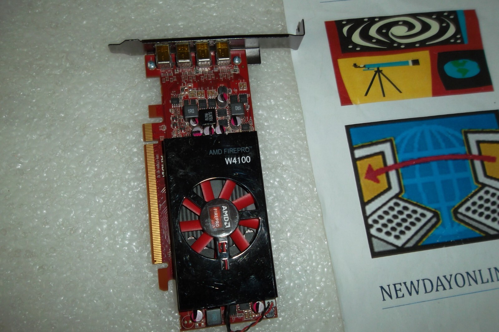 Dell  25D14 AMD FirePro W4100 PCIe Graphics Video Card 2GB DDR3 4x mDisplayPort