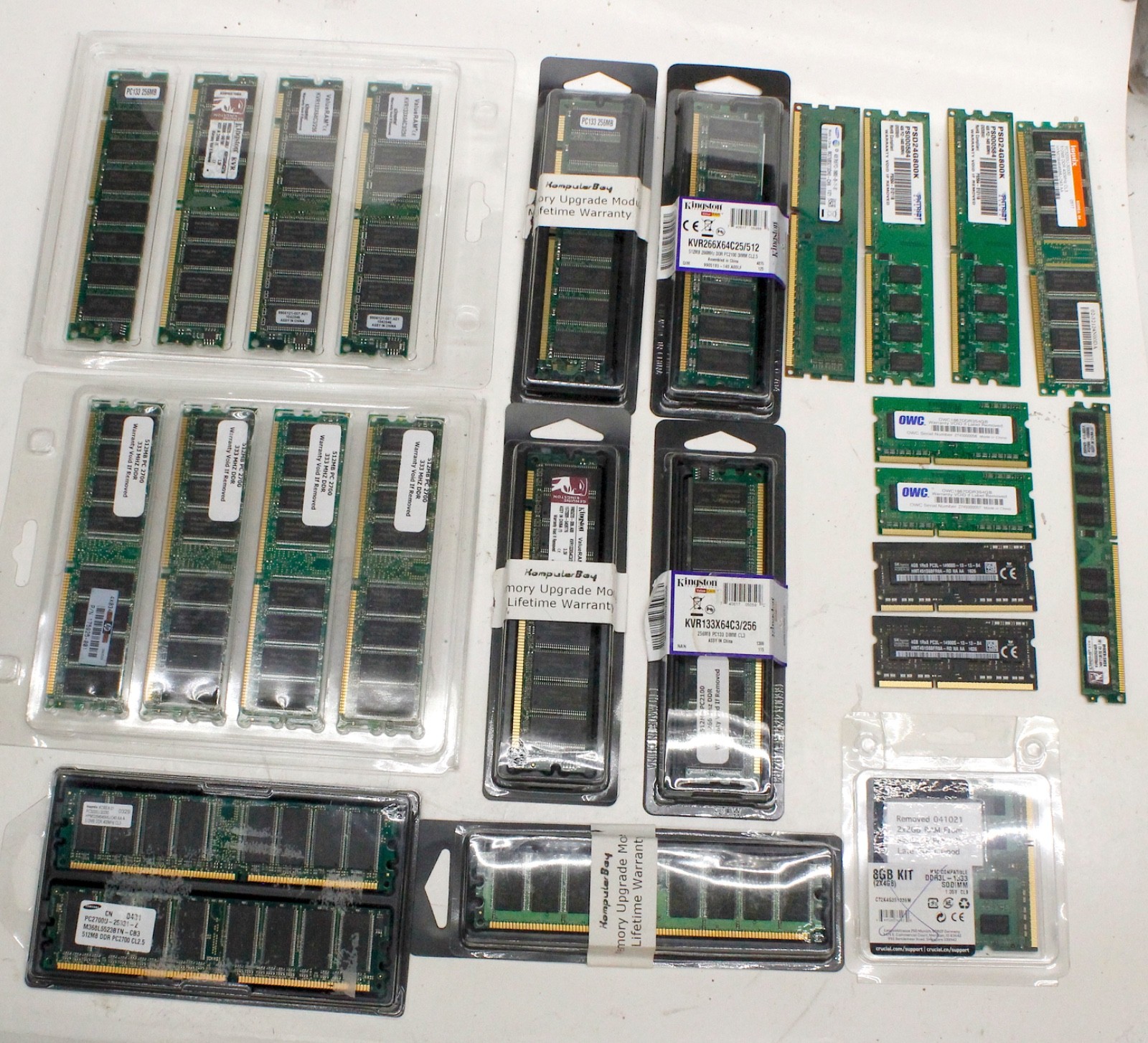 Lot of Random PC and Apple Mac Computer Memory As shown, As is.