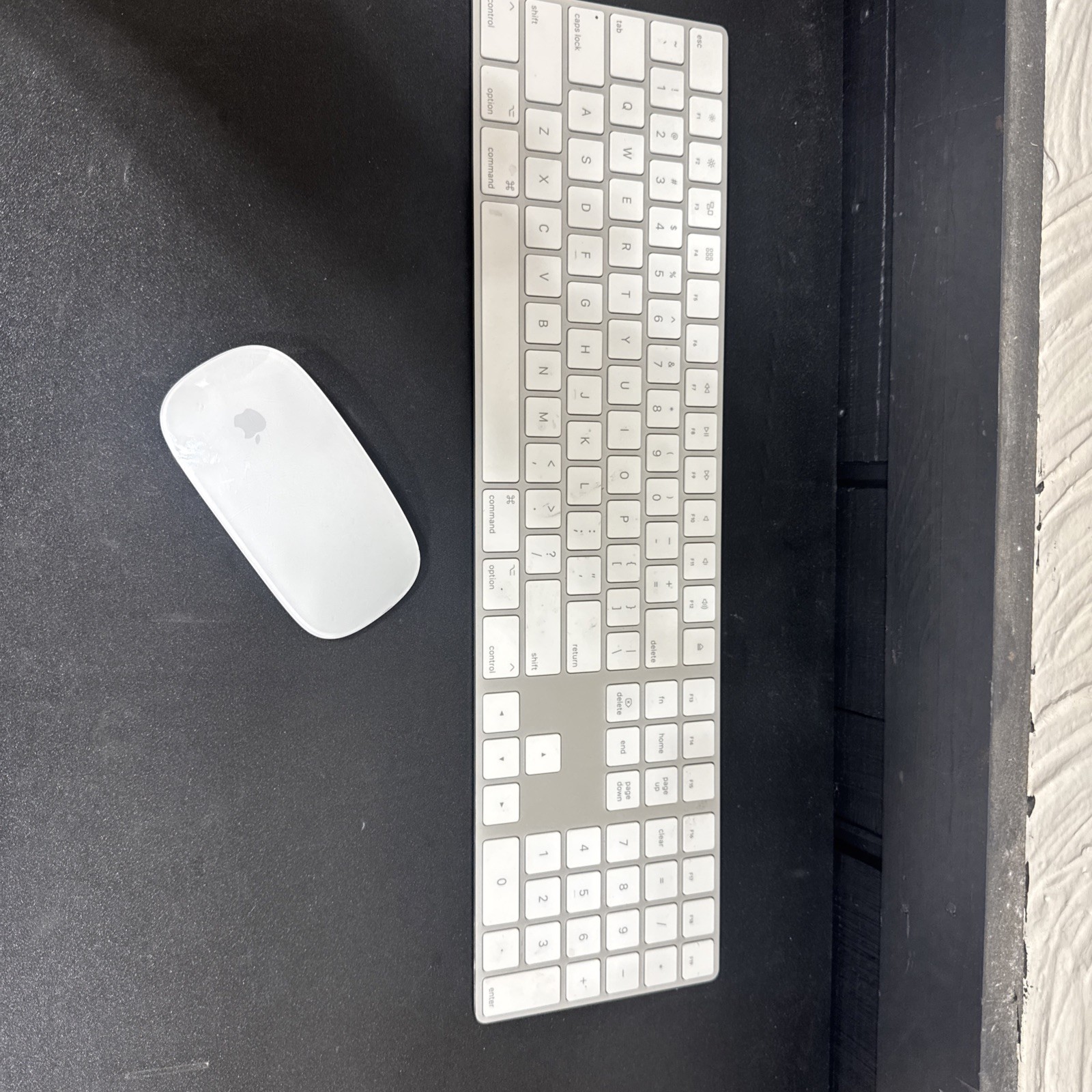 Bundle Apple Magic Keyboard with Numeric Keypad A1843 & Magic Mouse A1657