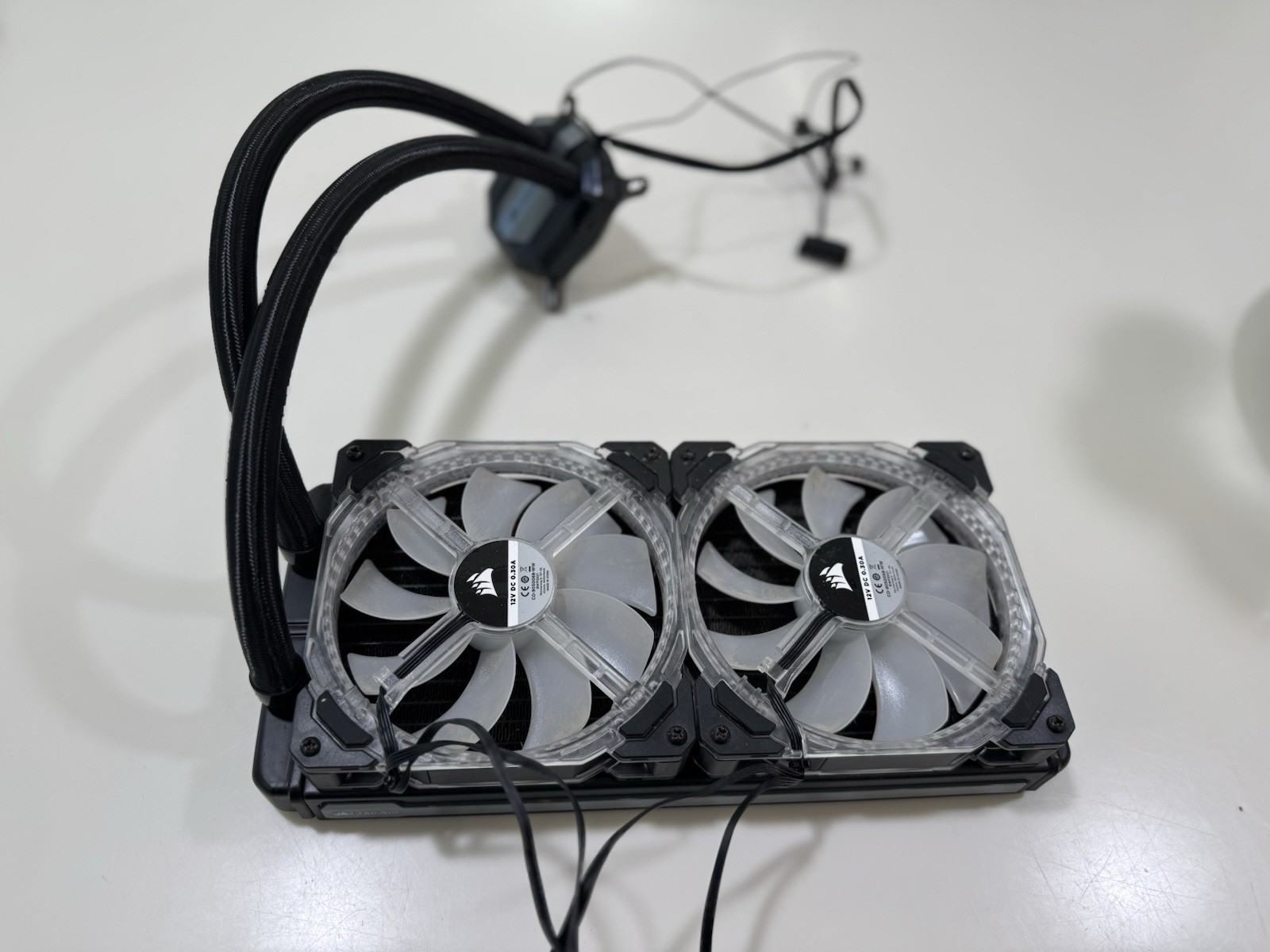 Corsair H100x RGB Elite Liquid CPU Cooler 240mm AIO - Black CW-9060065-WW2 Dual