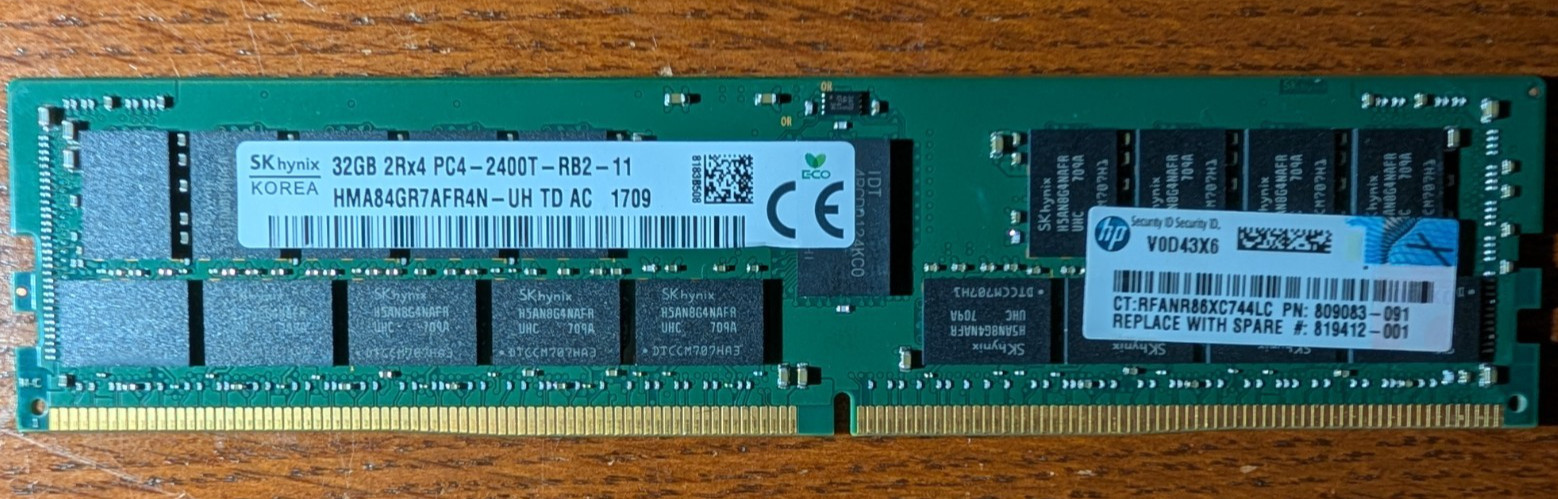 SK Hynix 32GB 2Rx4 DDR4 PC4-2400T RDIMM HMA84GR7AFR4N-UH Server Memory Module