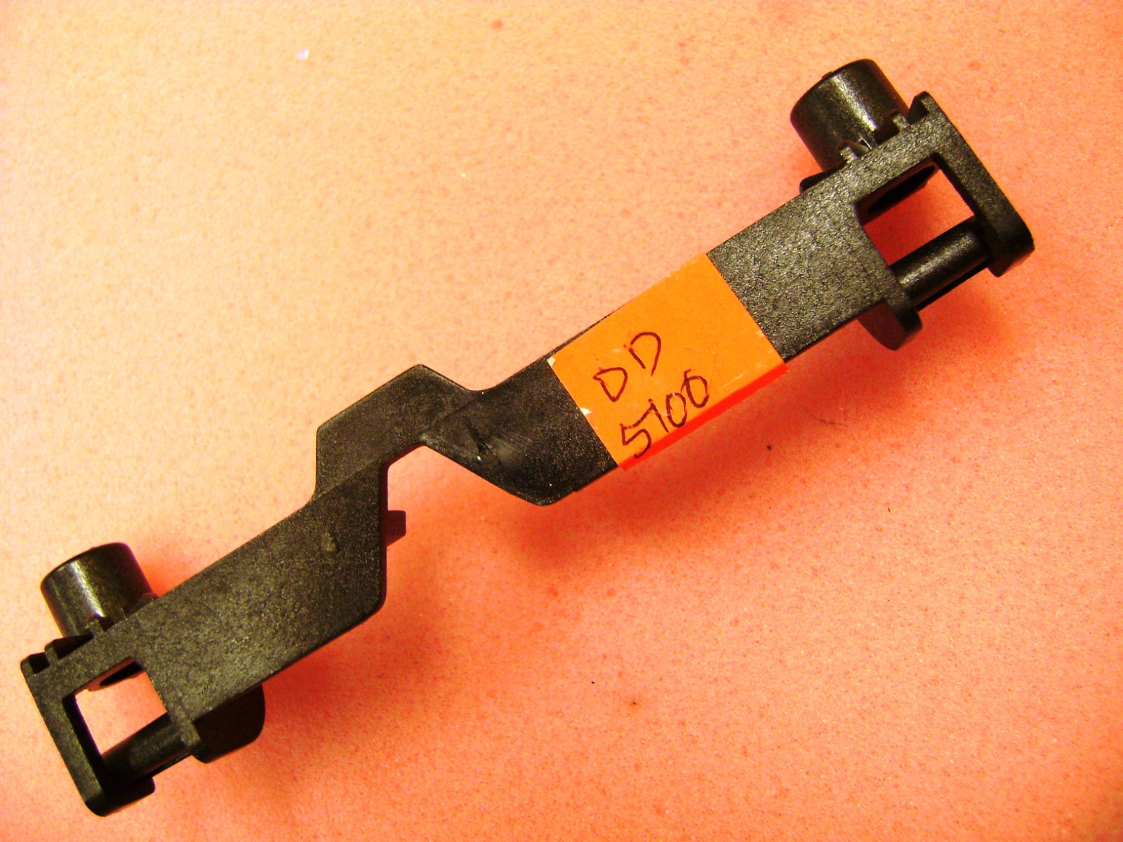 Genuine Dell Dimension 5100 Heat Sink Retainer Bracket w/Screws *  X5653