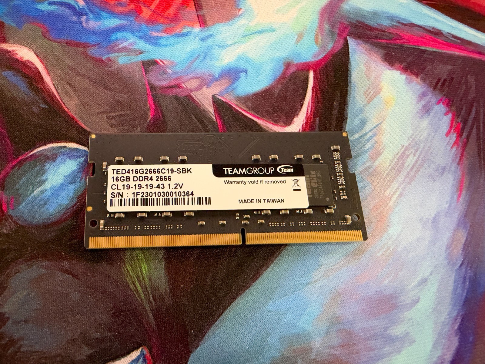 TeamGroup Elite 16GB DDR4-2666 SO-DIMM 260-Pin (TED416G2666C19-SBK)