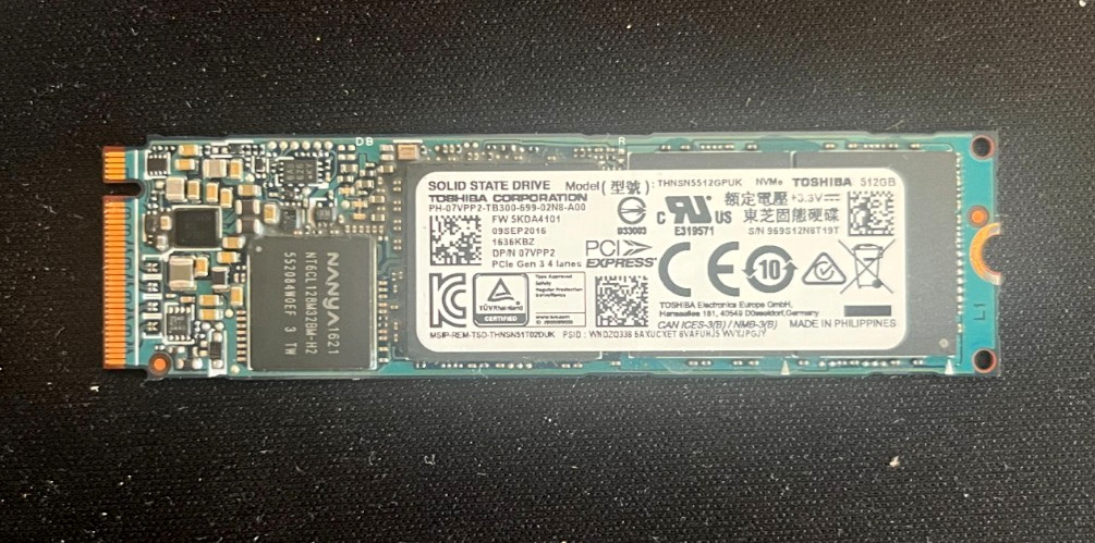 Toshiba 512GB SSD THNSN5512GPUK NVMe PCIe Gen3 x4